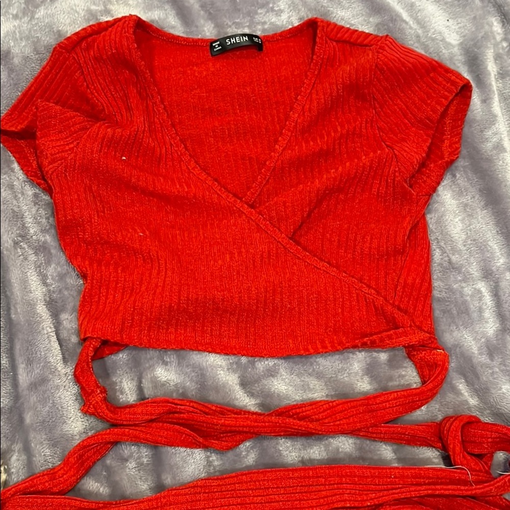 Red wrap around v neck tee